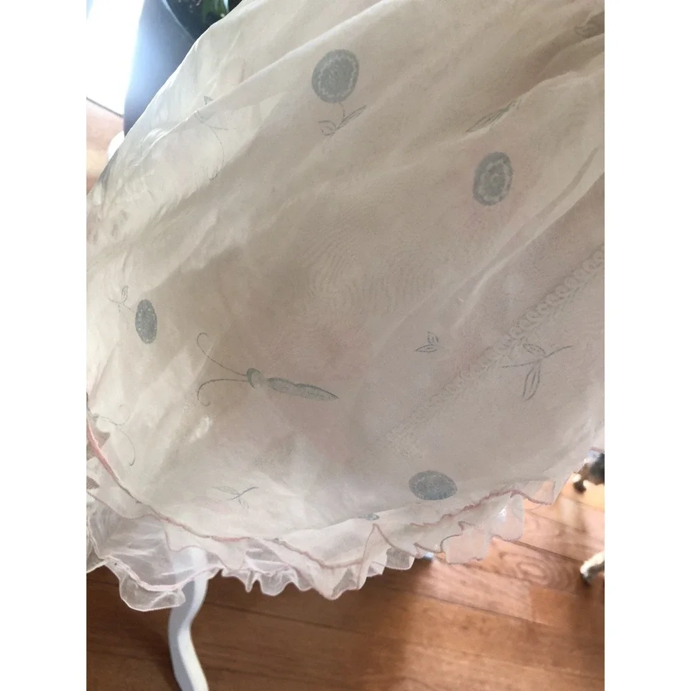 Vintage Apron Beautiful Sheer White With Flowed And Butterflies 50's